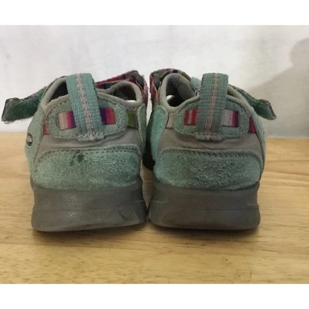 KEEN Sandals Girls Size 13C‎ Multicolored Walking Hiking A1
